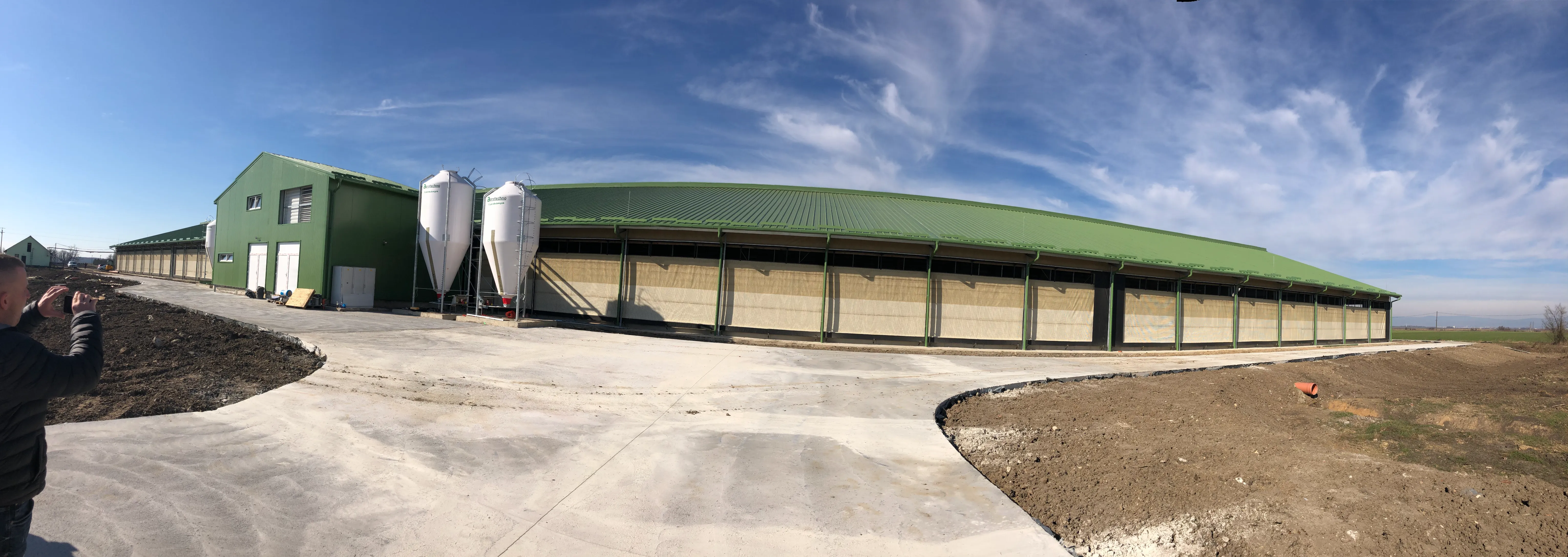 Jászárokszállás Tehenészeti Istálló